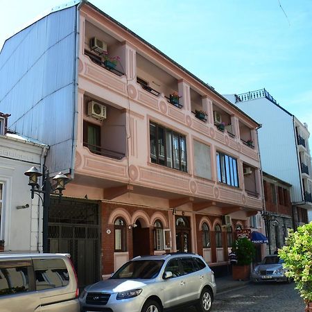 Hostel Batumi Globus Exterior photo